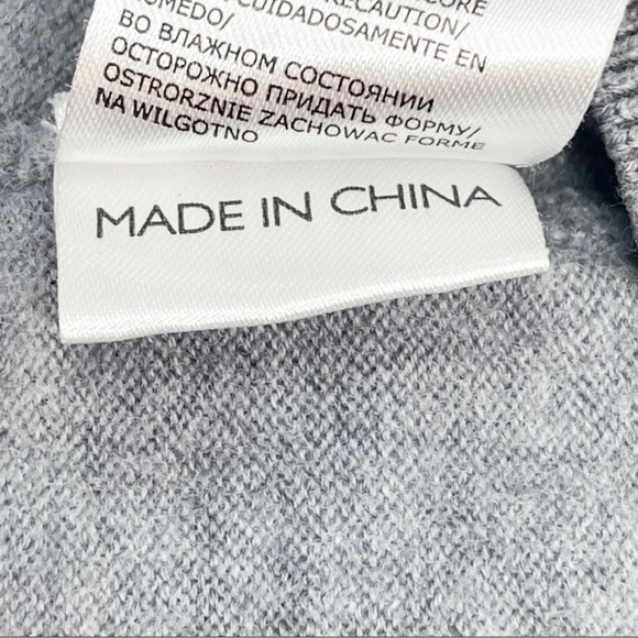 ROY ROBSON Men’s Gray V-Neck Merino Wool SHAPE FIT Pull Over Sweater Size Large - Picture 8 of 8